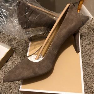 Michael Kors Taupe Heels